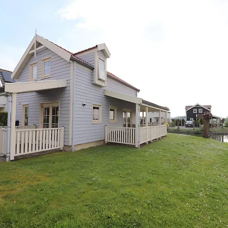 Vakantiehuis By Water Near Rotterdam With Sauna *