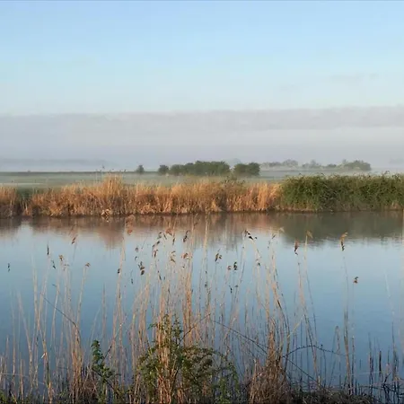 By Water Near Rotterdam With Sauna *