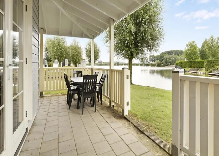 By Water Near Rotterdam With Sauna Сasa de vacaciones *