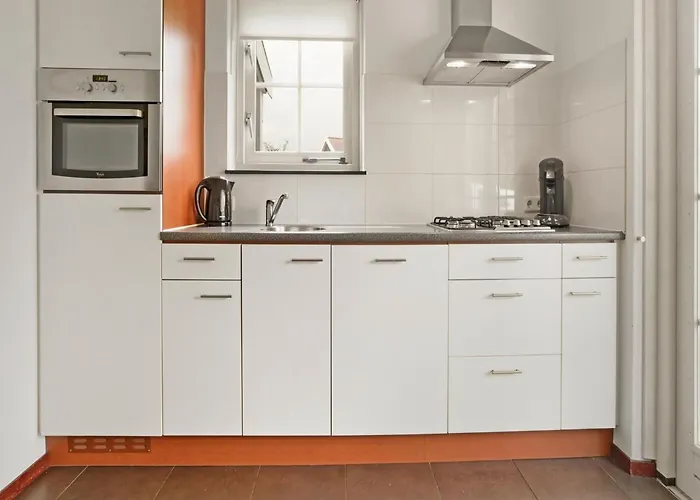 By Water Near Rotterdam With Sauna Сasa de vacaciones