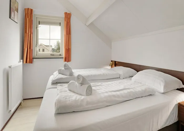 Dom wakacyjny By Water Near Rotterdam With Sauna *